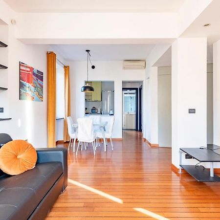 Appartement Joivy Modern Flat Next To The Sea à Gênes Extérieur photo
