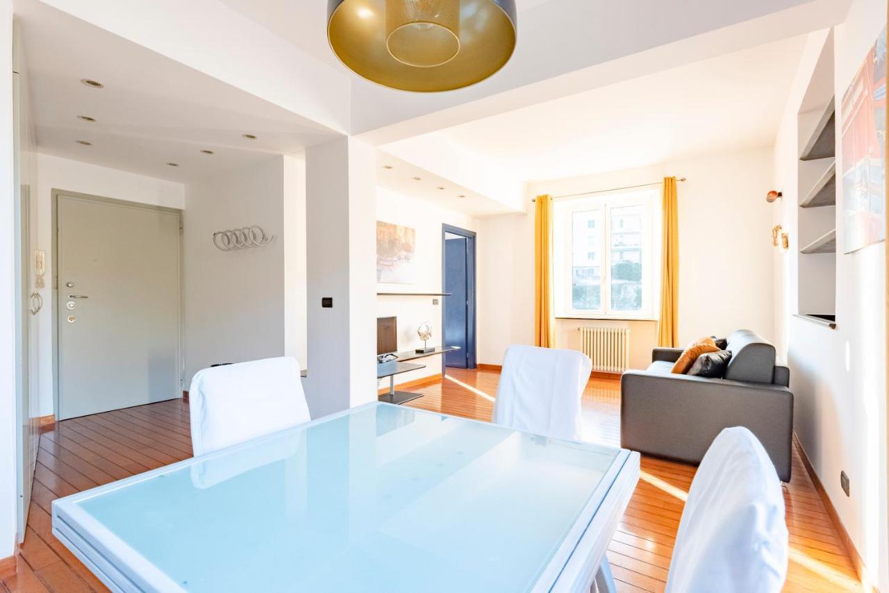 Appartement Joivy Modern Flat Next To The Sea à Gênes Extérieur photo